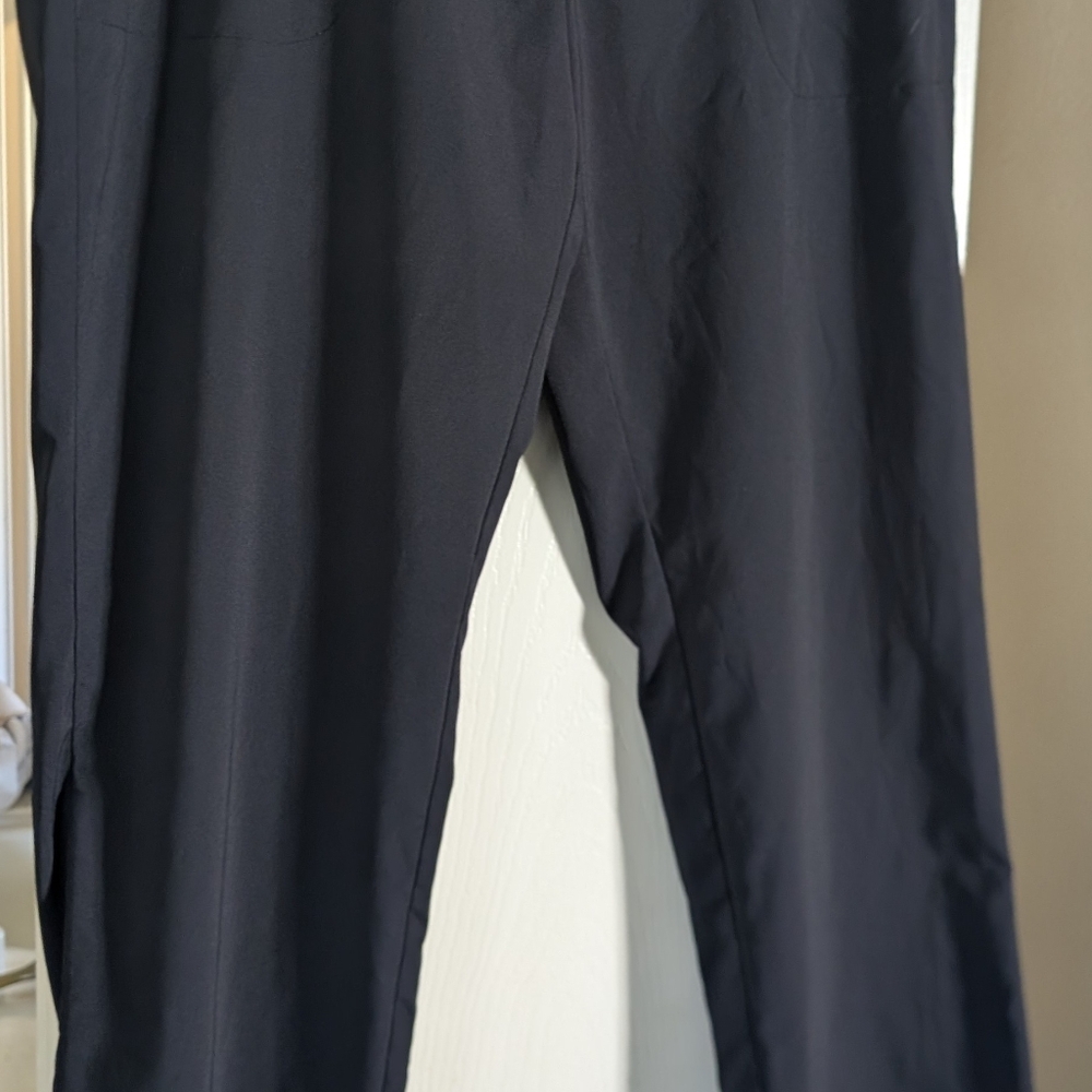 Nike Women's Dark Pants Inseam 29